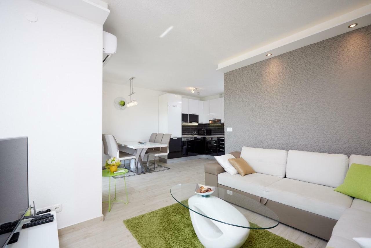Apartments Vrania セゲット・ヴラニツァ エクステリア 写真