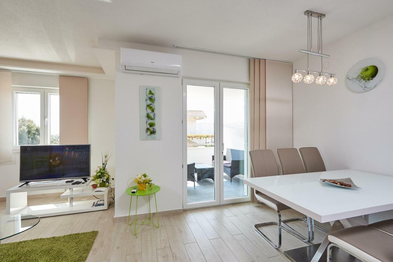 Apartments Vrania セゲット・ヴラニツァ エクステリア 写真